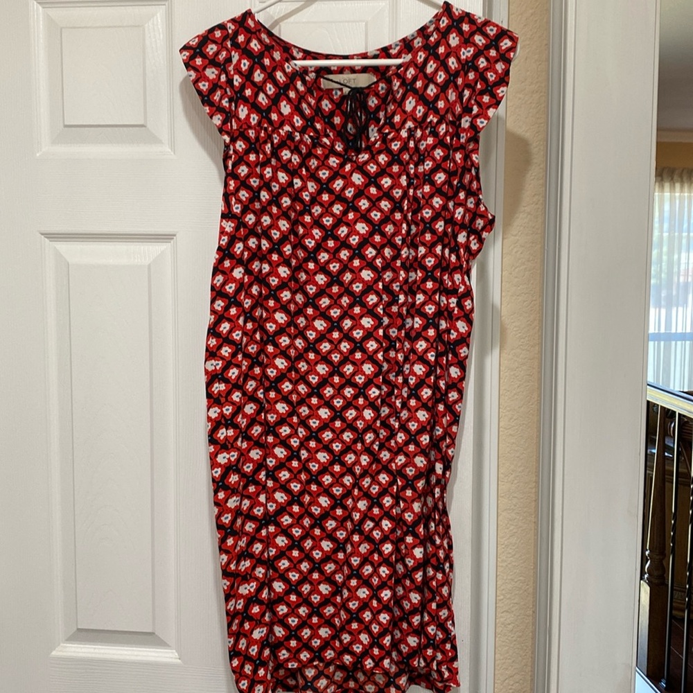 Ann Taylor Loft Woman’s Red Dress Size Medium